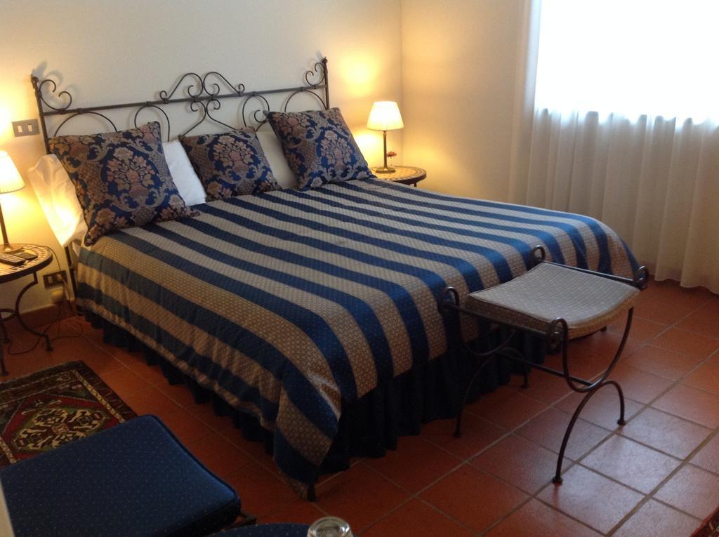 Agriturismo La Casa In Collina Canelli Dış mekan fotoğraf